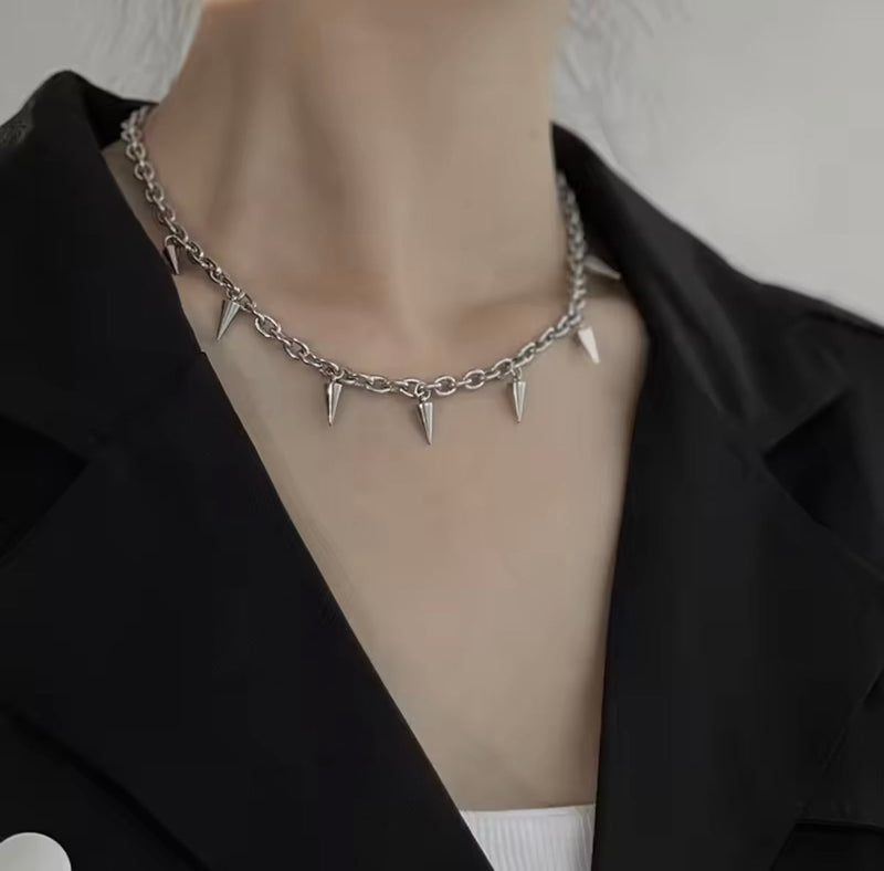 Gothic Spike Rivet Chain Necklace – Punk Stainless Steel Choker for Men & Women